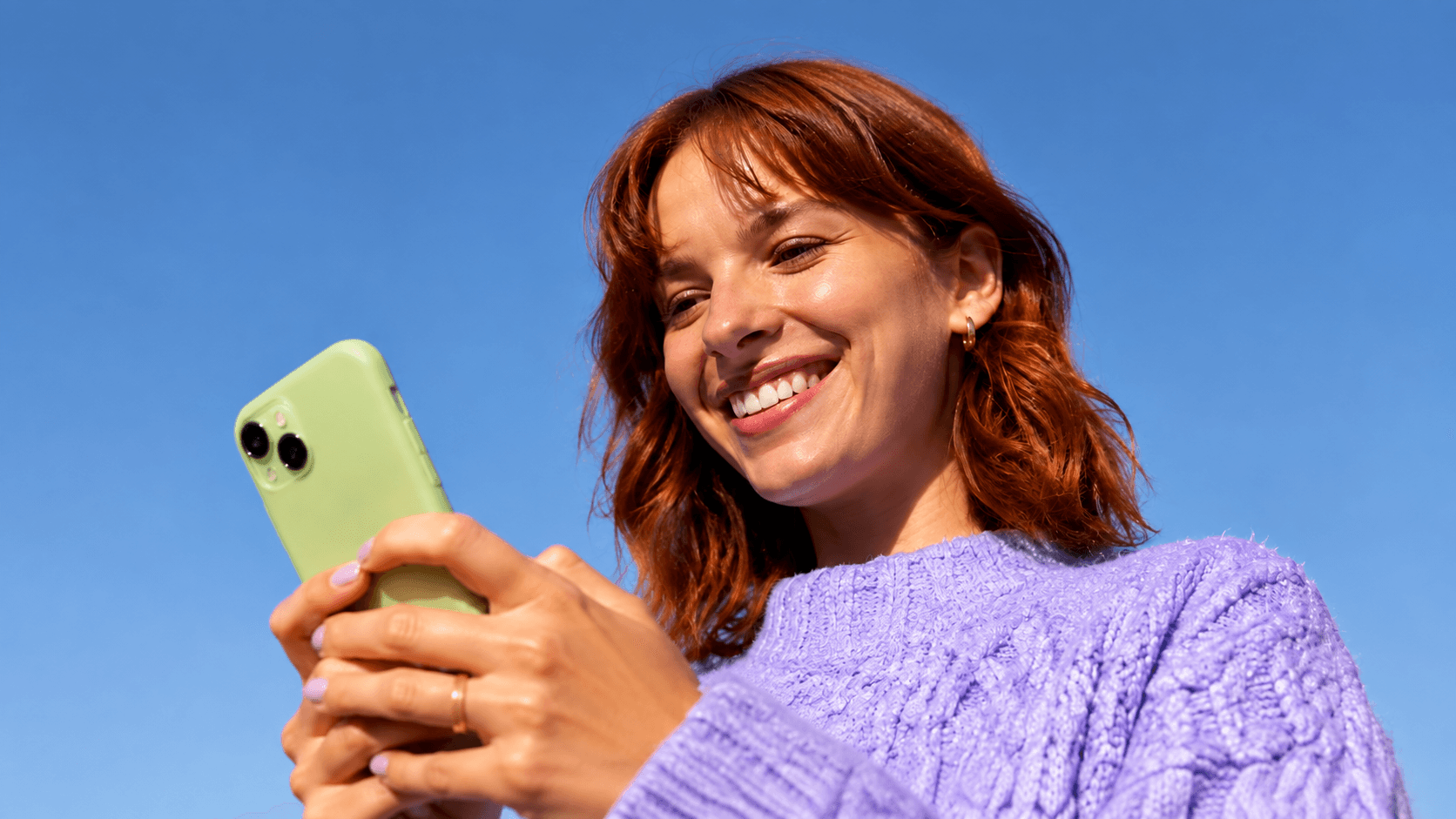 Chronoca customer using the app